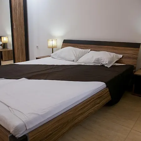 In Etara 3 Sveti Vlas